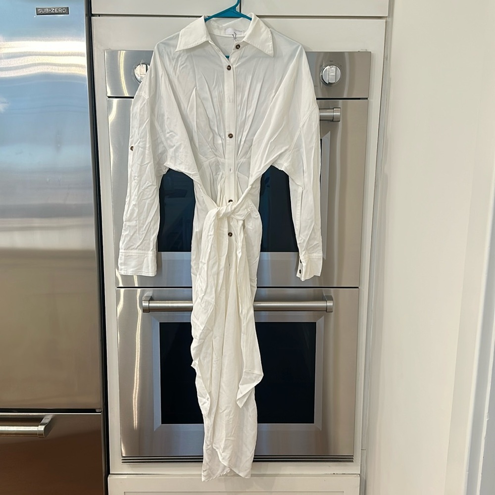 NWT white Isalis button down dress